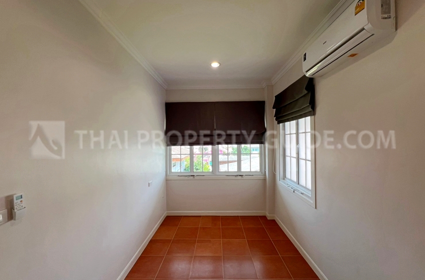 Townhouse in Sukhumvit 